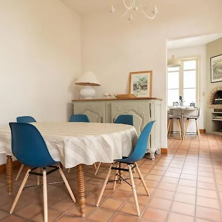 Maison De Charme En Centre-ville بيت للعطل آركاشو