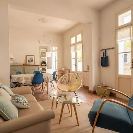 Maison De Charme En Centre-ville بيت للعطل آركاشو